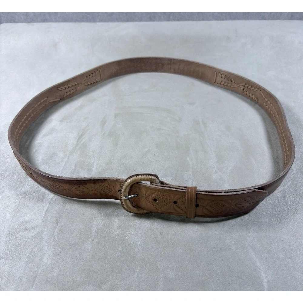 Western Brown Tooled Pattern Western Belt w/ Buckle Adjustable Size 48 - (184)